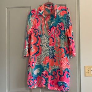 Lilly Pulitzer dress size medium, worn once.